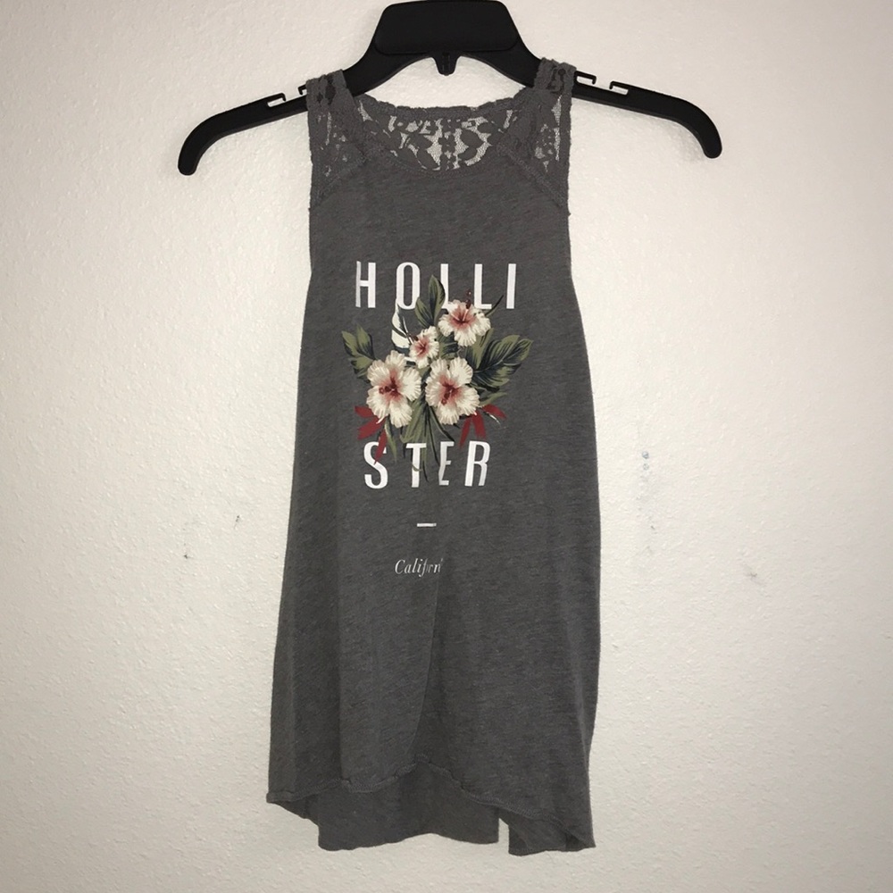 hawaiian print Hollister racerback tank